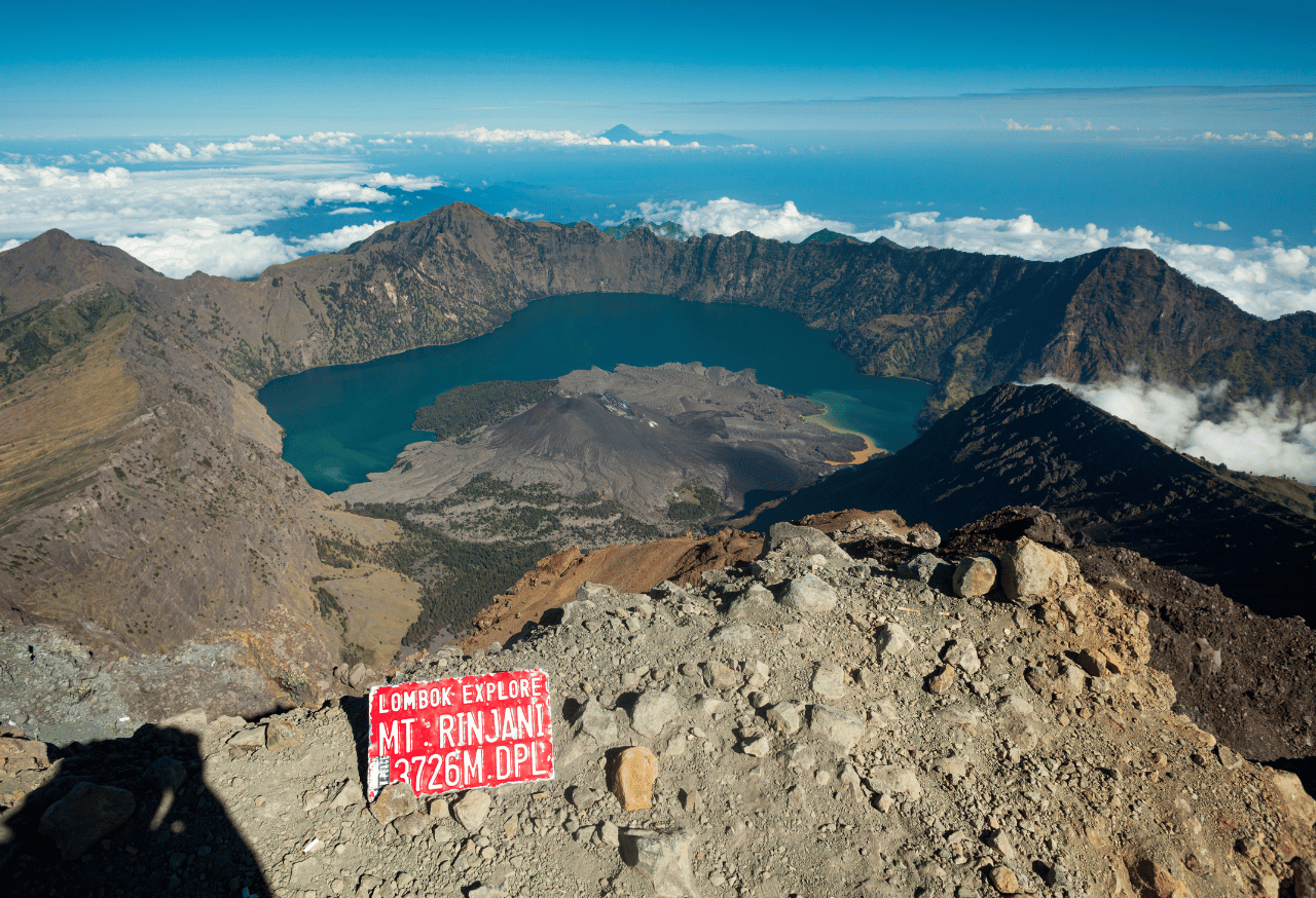 GUNUNG RINJANI