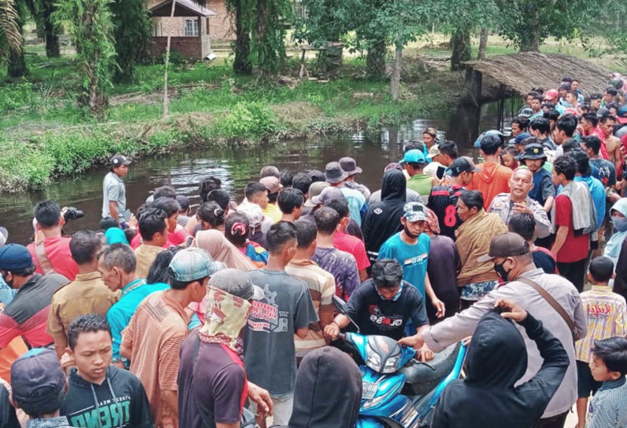 Pelatihan Masyarakat Sekitar